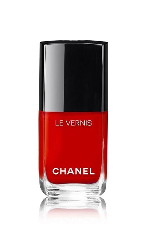 chanel le vernis rouge essentiel|The 10 Best Chanel Nail Colours of All Time .